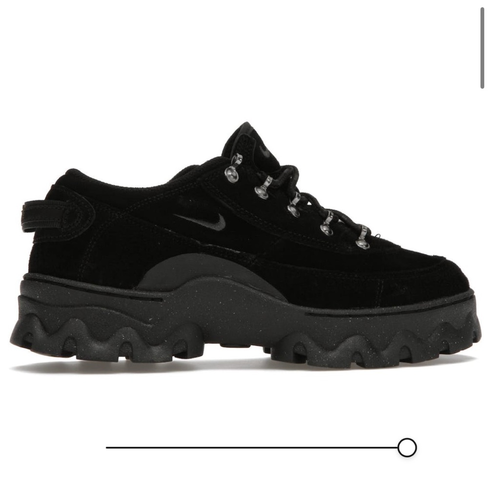 Nike Lahar Low